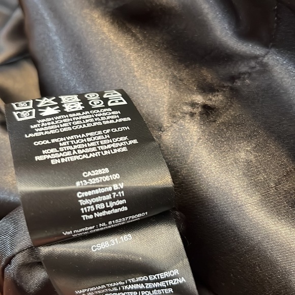 Creenstone Black Parka - Picture 6 of 6